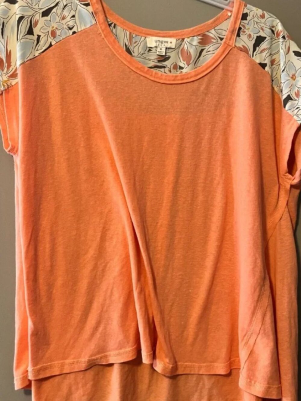 Umgee Peach Top with Floral Sleeves- XL